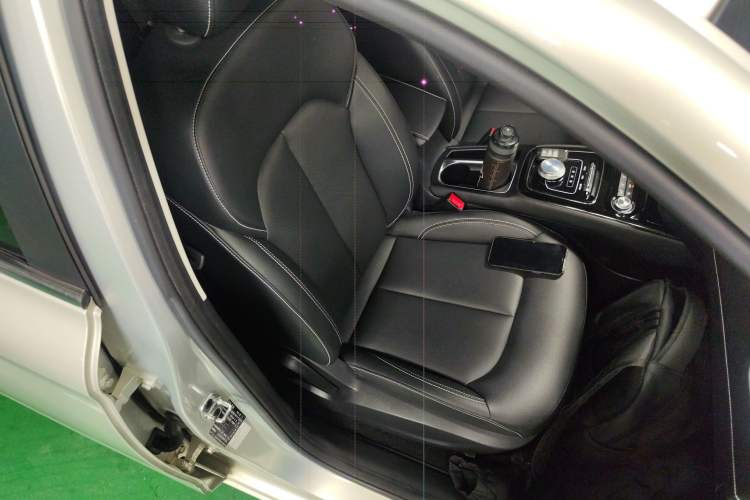 Used Roewe Ei5 2019 Luxury Edition Right Front Seat