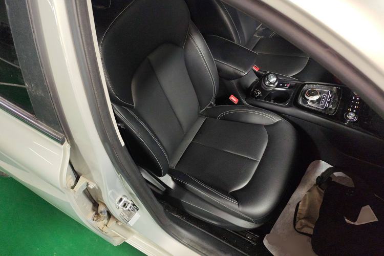 Used Roewe Ei5 2019 Luxury Edition Right Front Seat