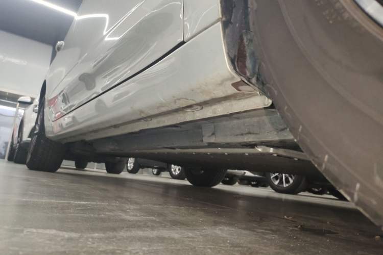 Used Roewe Ei5 2019 Smart Connect Flagship Edition Right Side Sill