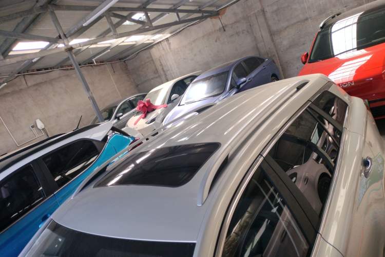 Used Roewe Ei5 2019 Luxury Edition Roof