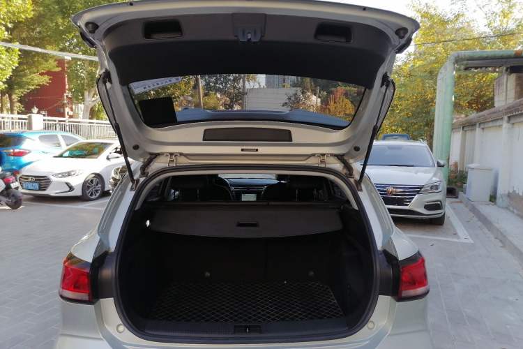 Used Roewe Ei5 2019 Smart Connect Supreme Edition Trunk