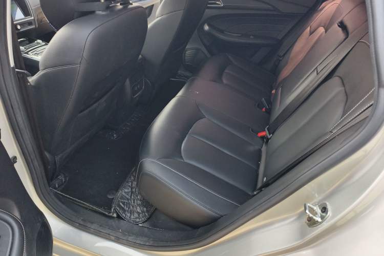 Used Roewe Ei5 2019 Luxury Edition Left Rear Seat