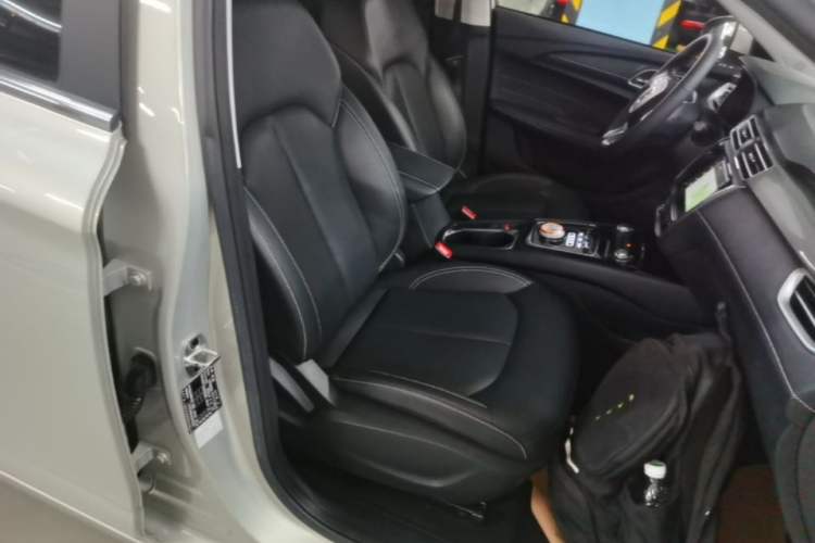 Used Roewe Ei5 2019 Smart Connect Supreme Edition Right Front Seat
