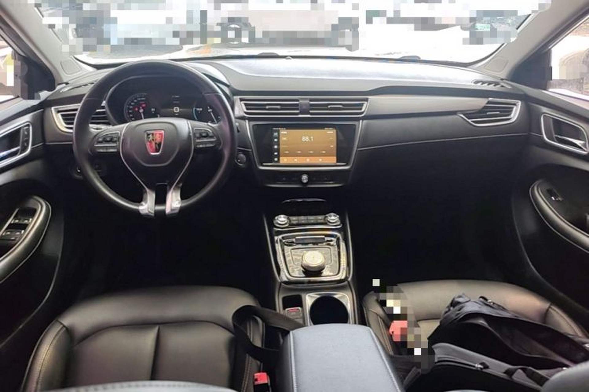 Used Roewe Ei5 2019 Smart Connect Flagship Edition Center Console