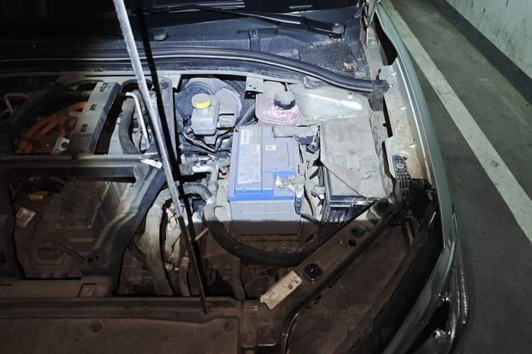 Used Roewe Ei5 2019 Smart Connect Supreme Edition Engine Bay Left