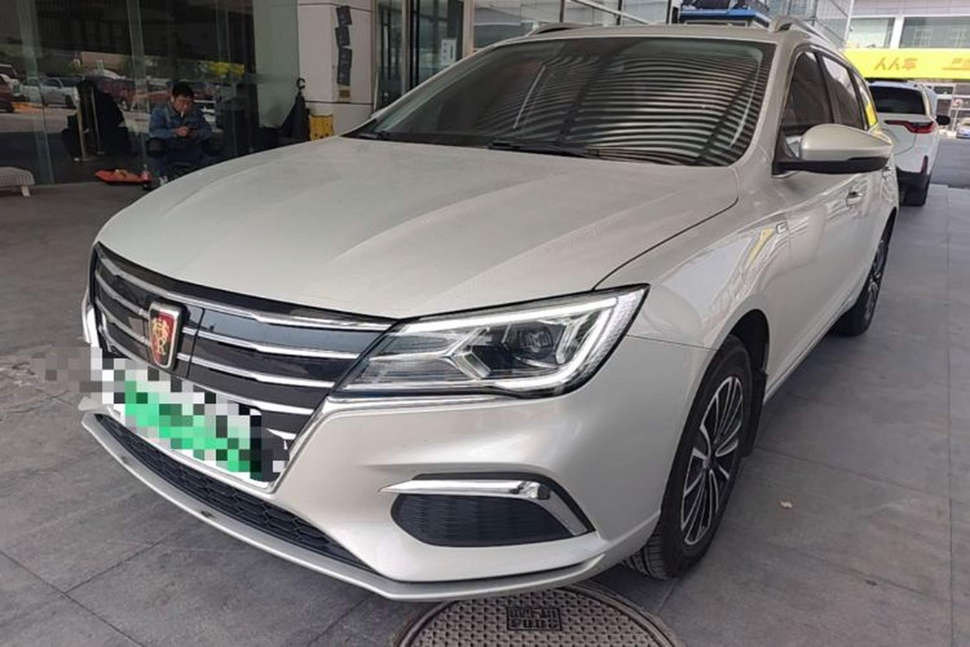 Used Roewe Ei5 2019 Smart Connect Flagship Edition Front Left 45 Deg
