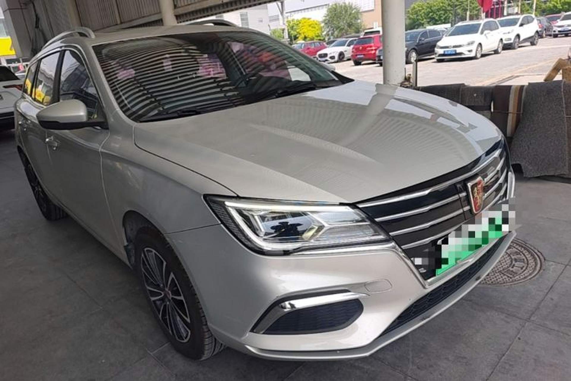 Used Roewe Ei5 2019 Smart Connect Flagship Edition Front Right 45 Deg