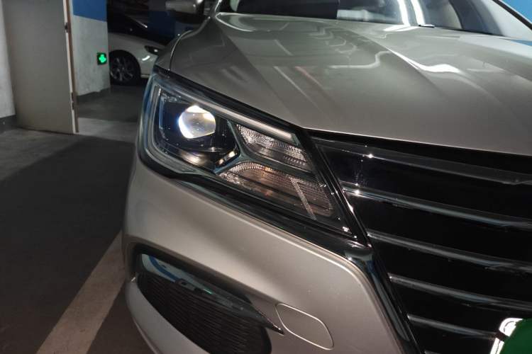 Used Roewe Ei5 2019 Smart Connect Supreme Edition Right Front Headlight