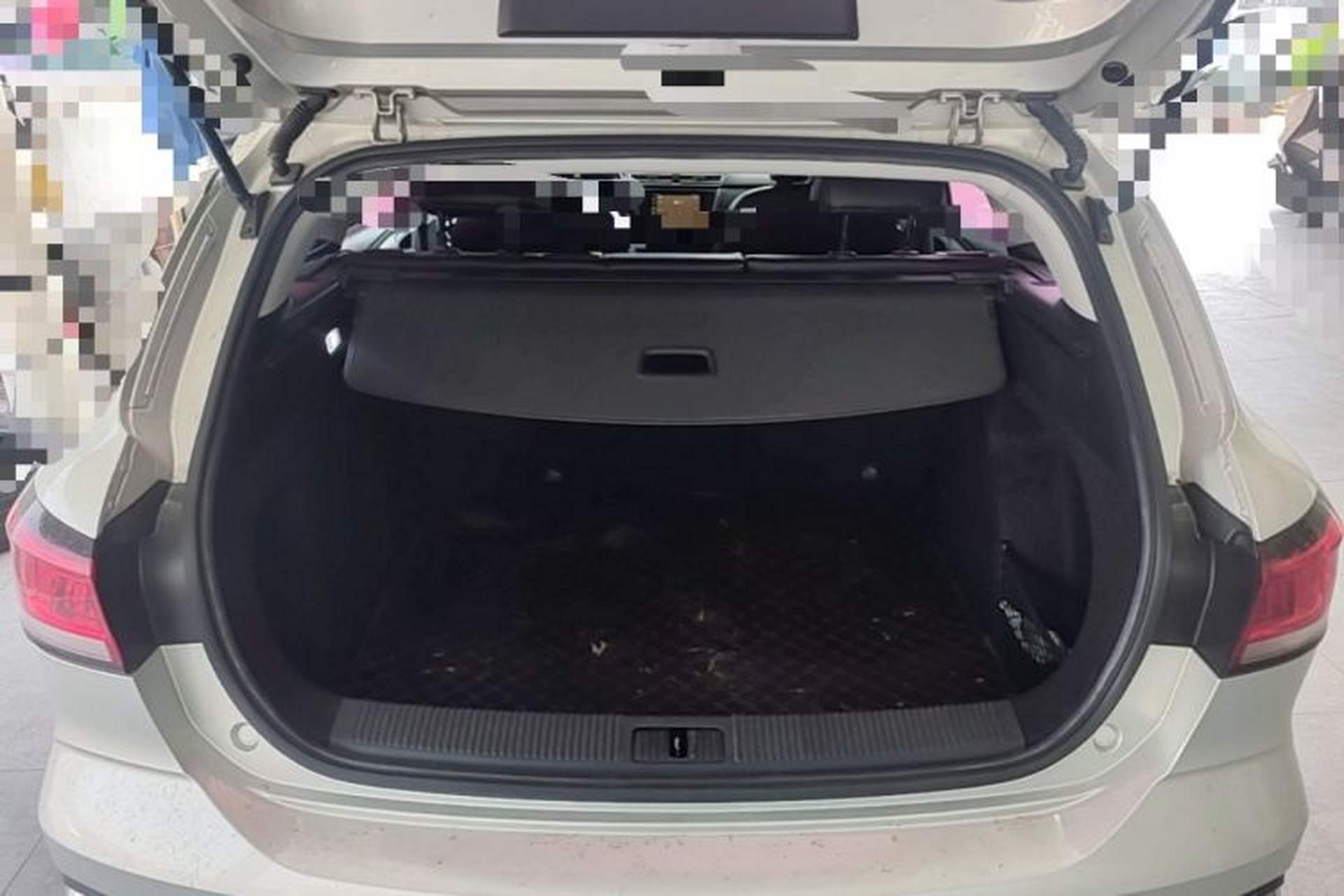 Used Roewe Ei5 2019 Smart Connect Flagship Edition Trunk
