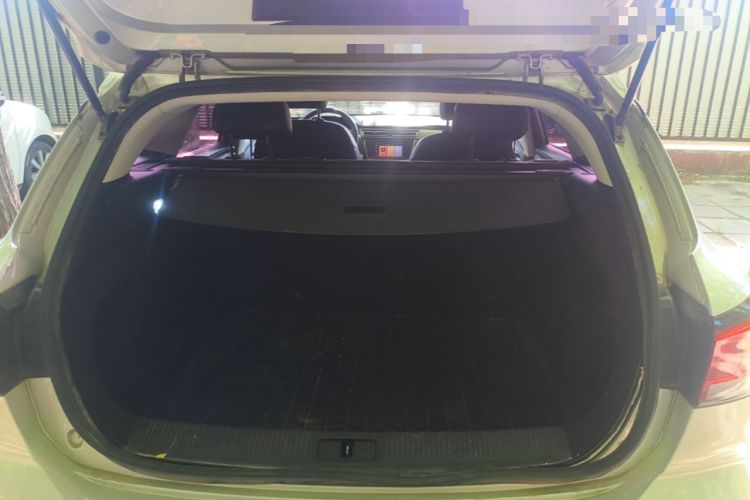 Used Roewe Ei5 2019 Smart Connect Flagship Edition Trunk