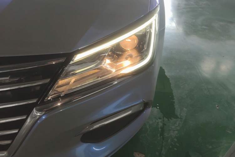 Used Roewe Ei5 2019 Luxury Edition Left Front Headlight