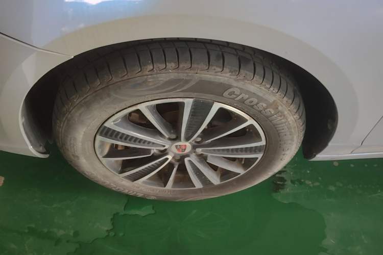 Used Roewe Ei5 2019 Luxury Edition Left Front Wheel Hub