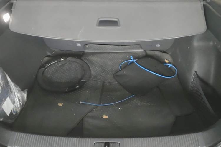 Used Roewe Ei5 2019 Luxury Edition Trunk