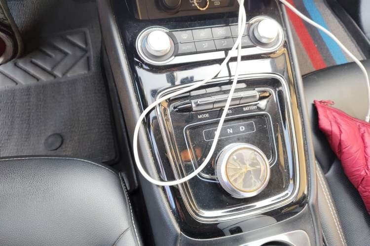 Used Roewe Ei5 2019 Luxury Edition Gear Lever