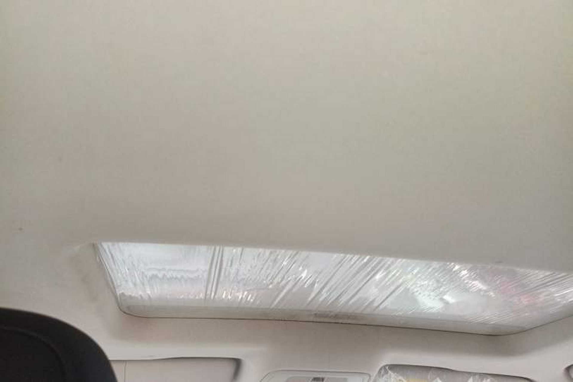 Used Roewe Ei5 2019 Luxury Edition Headliner