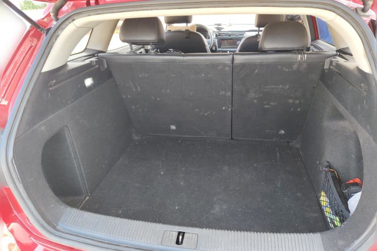 Used Roewe Ei5 2019 Luxury Edition Trunk