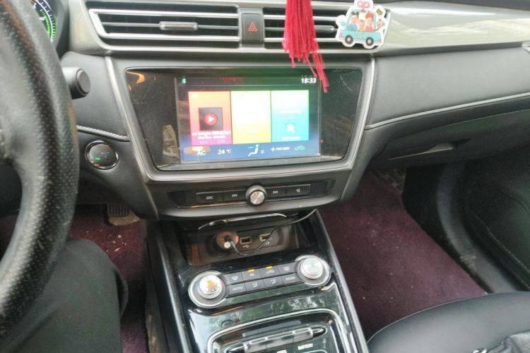 Used Roewe Ei5 2019 Luxury Edition Audio And AC Panel