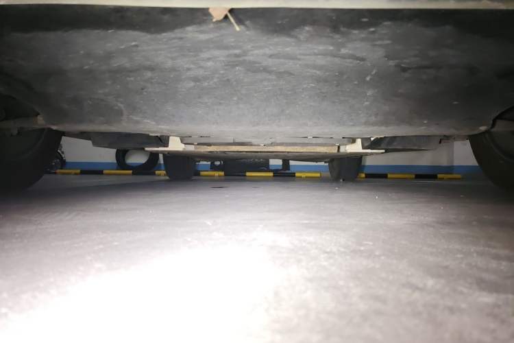 Used Roewe Ei5 2019 Smart Connect Flagship Edition Chassis Front