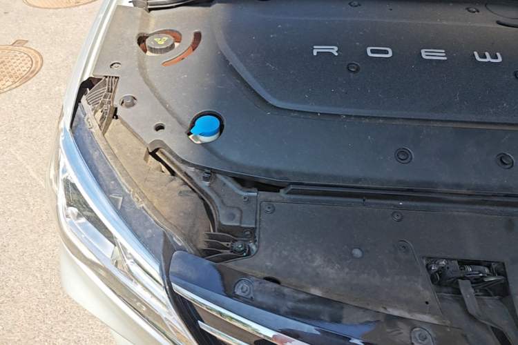 Used Roewe Ei5 2019 Smart Connect Flagship Edition Engine Bay Right