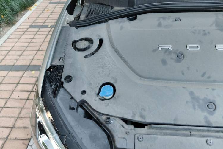 Used Roewe Ei5 2019 Smart Connect Flagship Edition Engine Bay Right