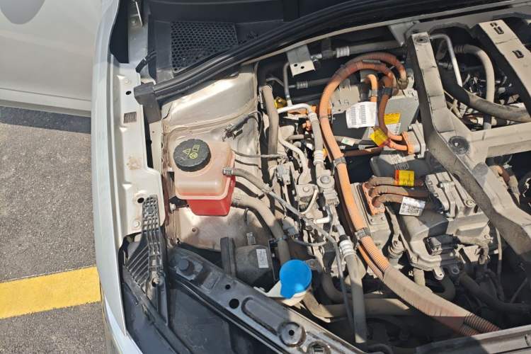 Used Roewe Ei5 2019 Luxury Edition Engine Bay Right