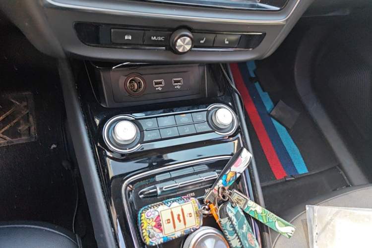 Used Roewe Ei5 2019 Smart Connect Flagship Edition Gear Lever