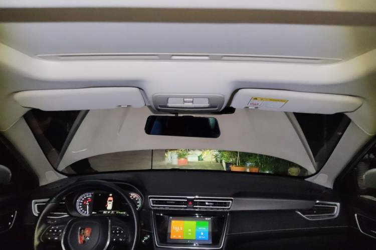 Used Roewe Ei5 2019 Luxury Edition Headliner