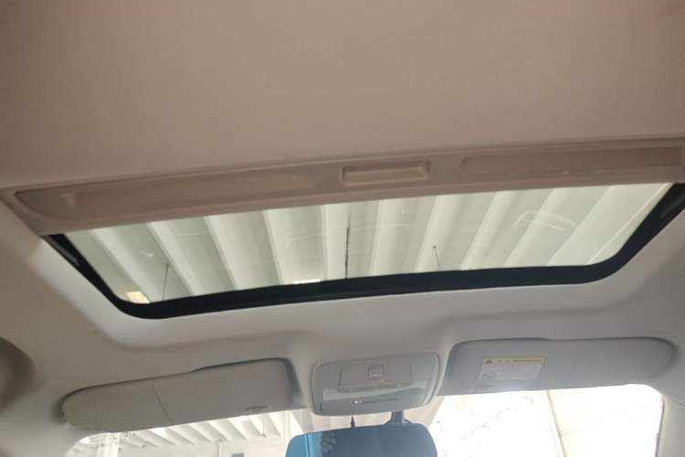 Used Roewe Ei5 2019 Smart Connect Flagship Edition Headliner