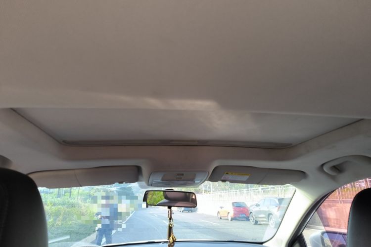 Used Roewe Ei5 2019 Luxury Edition Headliner