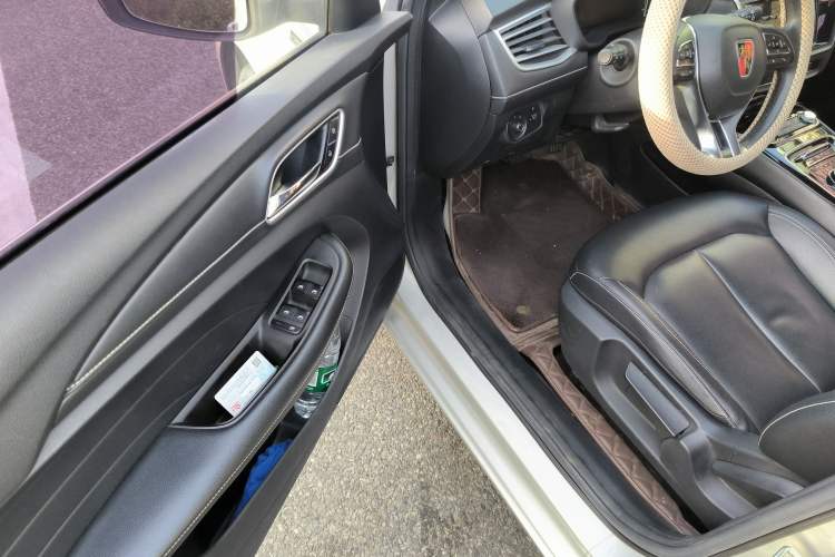 Used Roewe Ei5 2019 Luxury Edition Interior 3