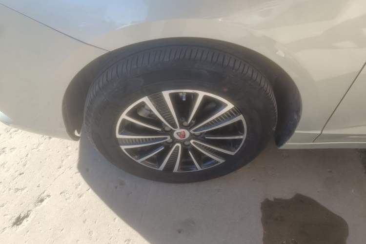 Used Roewe Ei5 2019 Smart Connect Supreme Edition Left Front Wheel Hub