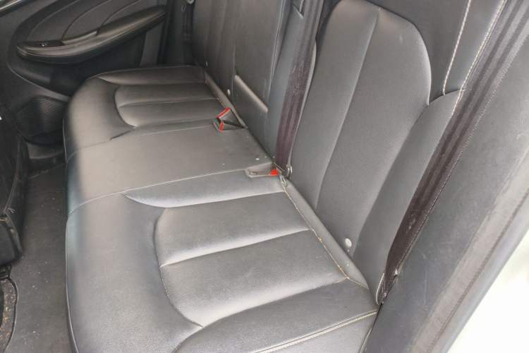 Used Roewe Ei5 2019 Smart Connect Supreme Edition Left Rear Seat