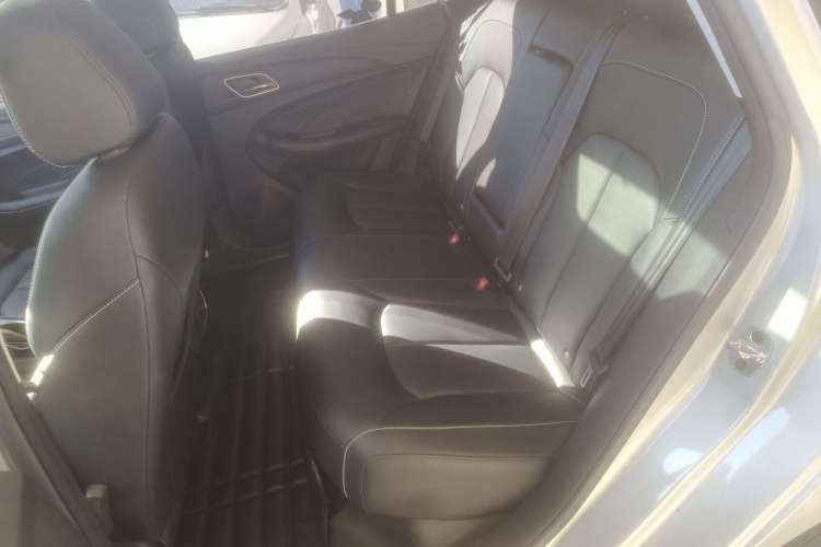 Used Roewe Ei5 2019 Smart Connect Supreme Edition Left Rear Seat