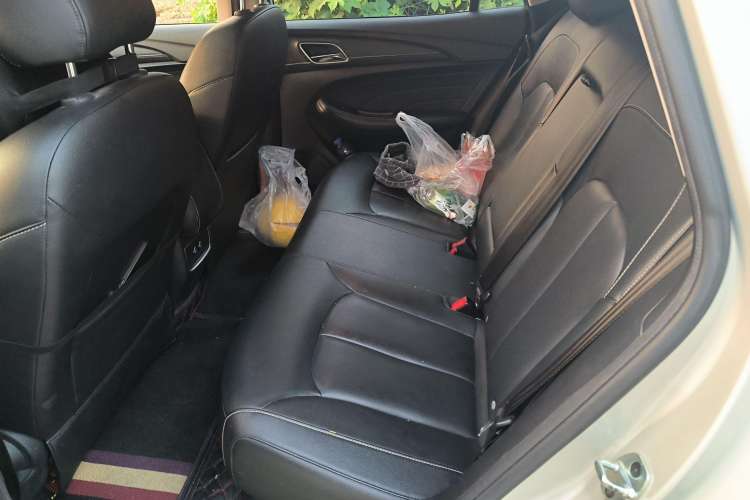 Used Roewe Ei5 2019 Luxury Edition Left Rear Seat