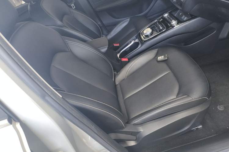 Used Roewe Ei5 2019 Smart Connect Flagship Edition Right Front Seat