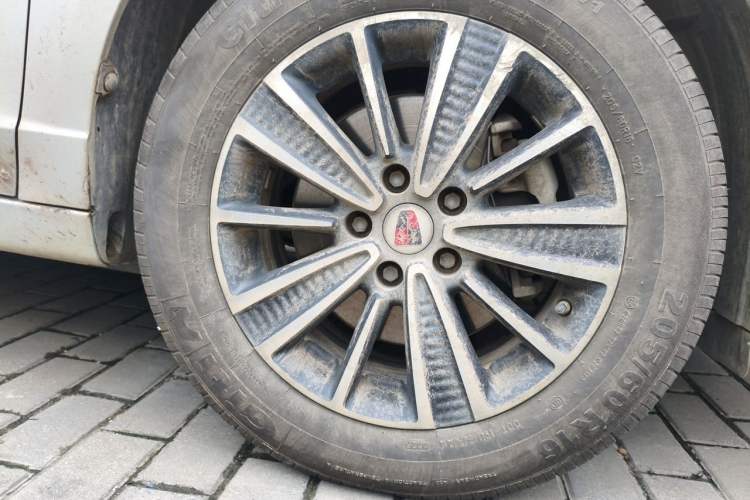 Used Roewe Ei5 2019 Smart Connect Supreme Edition Right Front Wheel Hub