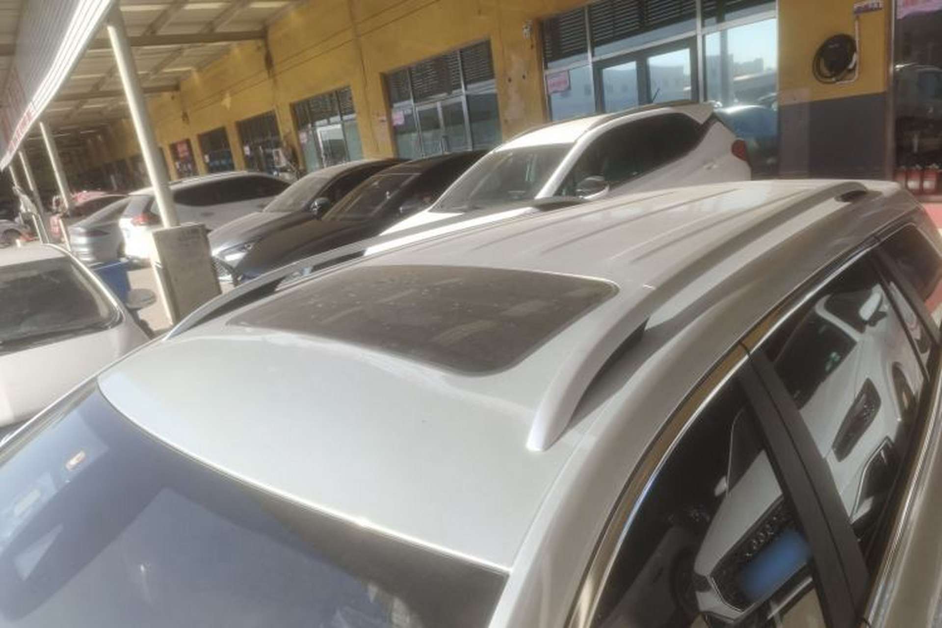 Used Roewe Ei5 2019 Smart Connect Supreme Edition Roof