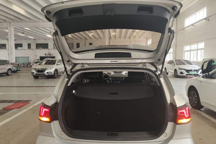 Used Roewe Ei5 2019 Smart Connect Flagship Edition Trunk