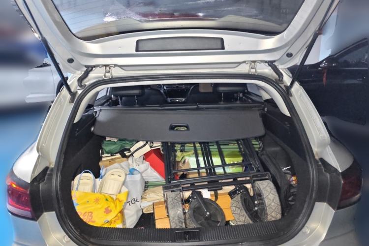Used Roewe Ei5 2019 Luxury Edition Trunk