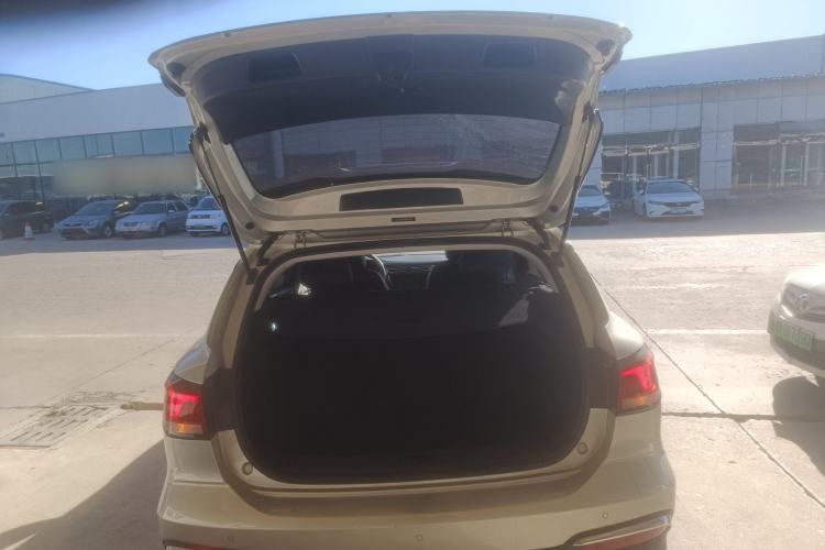 Used Roewe Ei5 2019 Smart Connect Supreme Edition Trunk