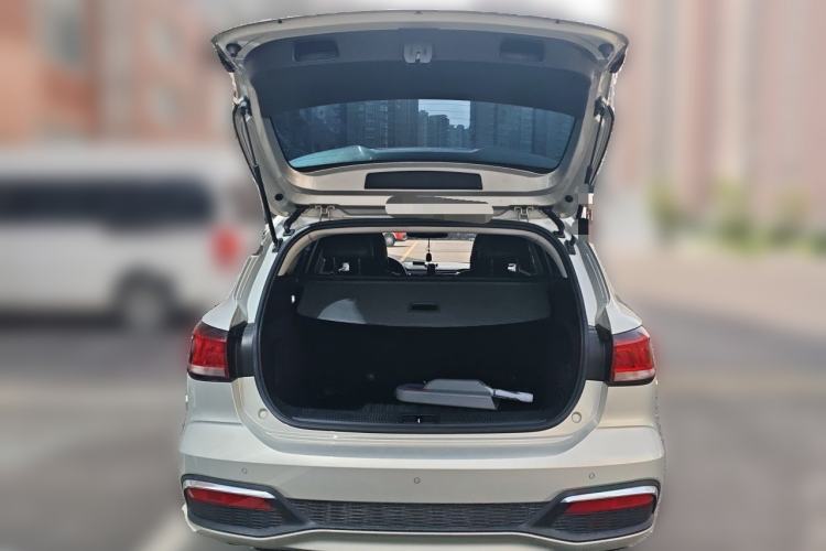 Used Roewe Ei5 2019 Luxury Edition Trunk