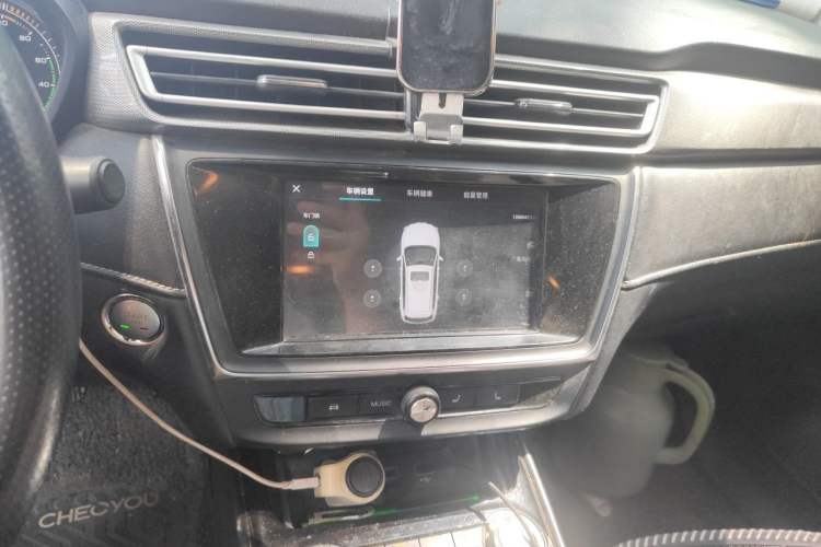 Used Roewe Ei5 2019 Smart Connect Flagship Edition Audio And AC Panel