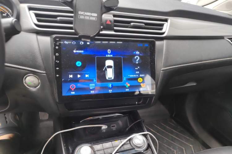 Used Roewe Ei5 2019 Luxury Edition Audio And AC Panel