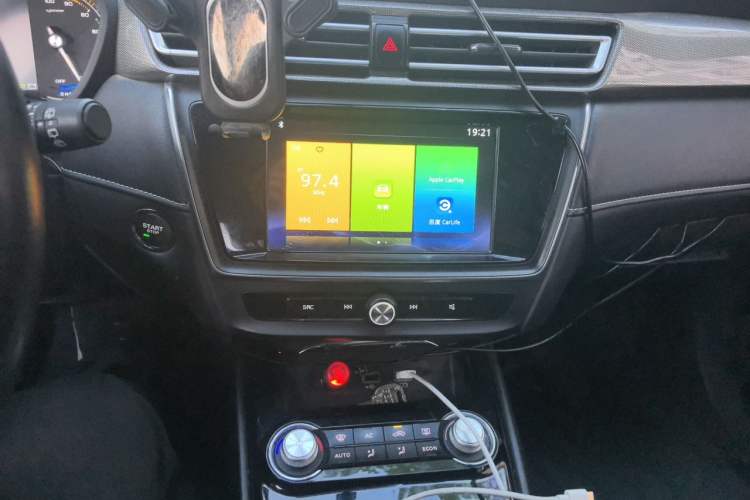 Used Roewe Ei5 2019 Luxury Edition Audio And AC Panel