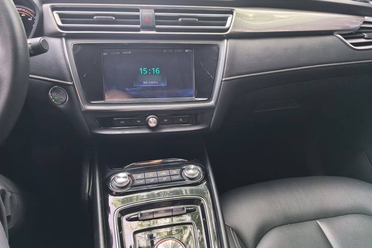 Used Roewe Ei5 2019 Smart Connect Flagship Edition Audio And AC Panel