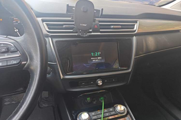 Used Roewe Ei5 2019 Luxury Edition Audio And AC Panel