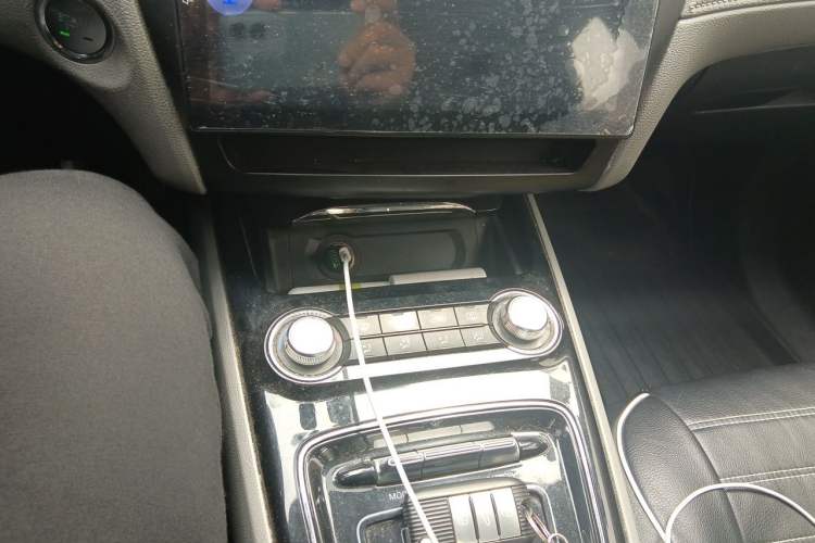 Used Roewe Ei5 2019 Comfort Edition Audio And AC Panel