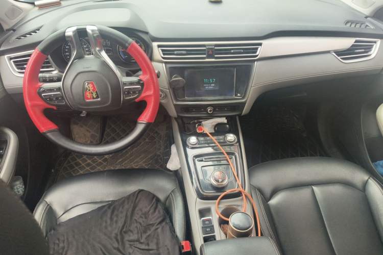 Used Roewe Ei5 2019 Comfort Edition Center Console