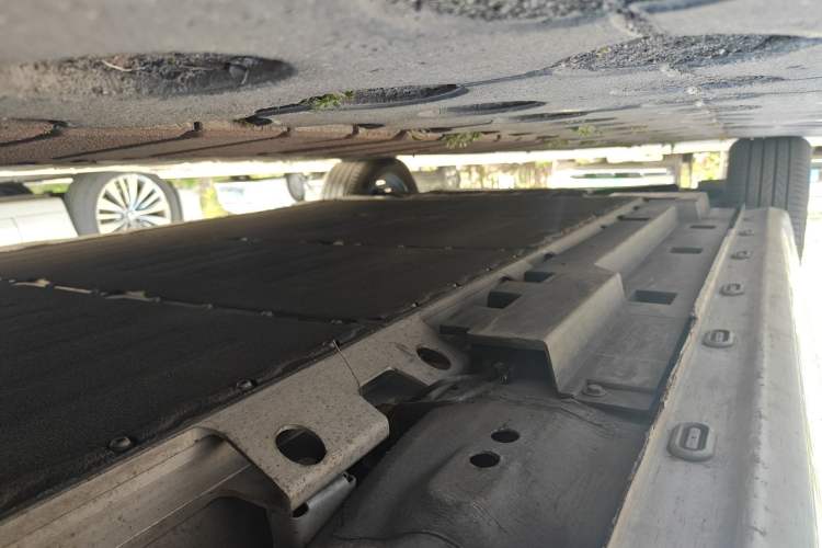 Used Roewe Ei5 2019 Smart Connect Flagship Edition Chassis Rear Left