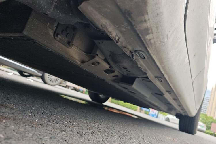 Used Roewe Ei5 2019 Comfort Edition Chassis Rear Right